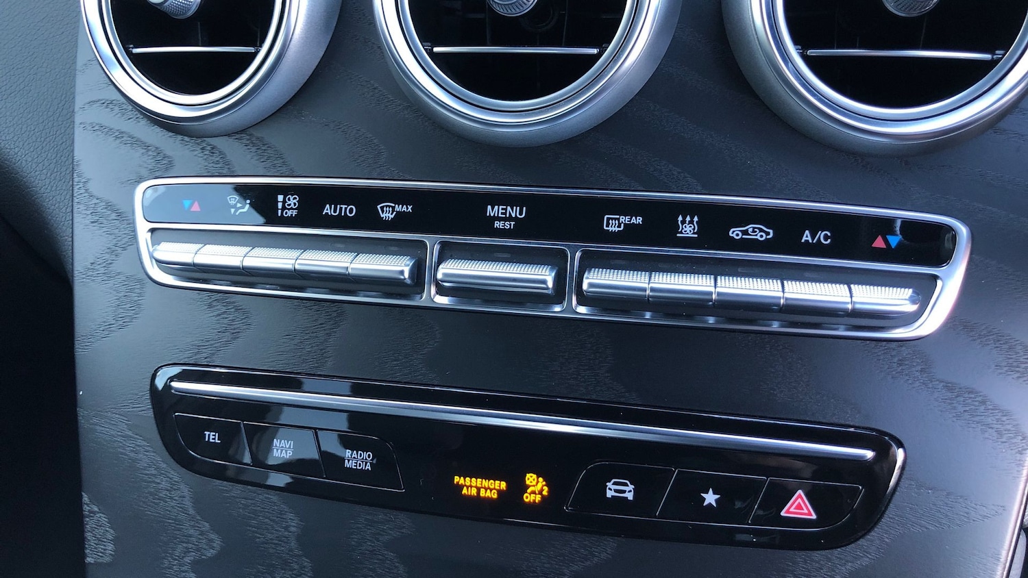 Used Mercedes-Benz GLC 2021 for sale - 77736191: Photo 38