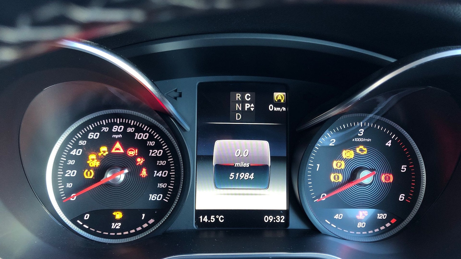 Used Mercedes-Benz V-Class 2019 for sale - 76413738: Photo 29