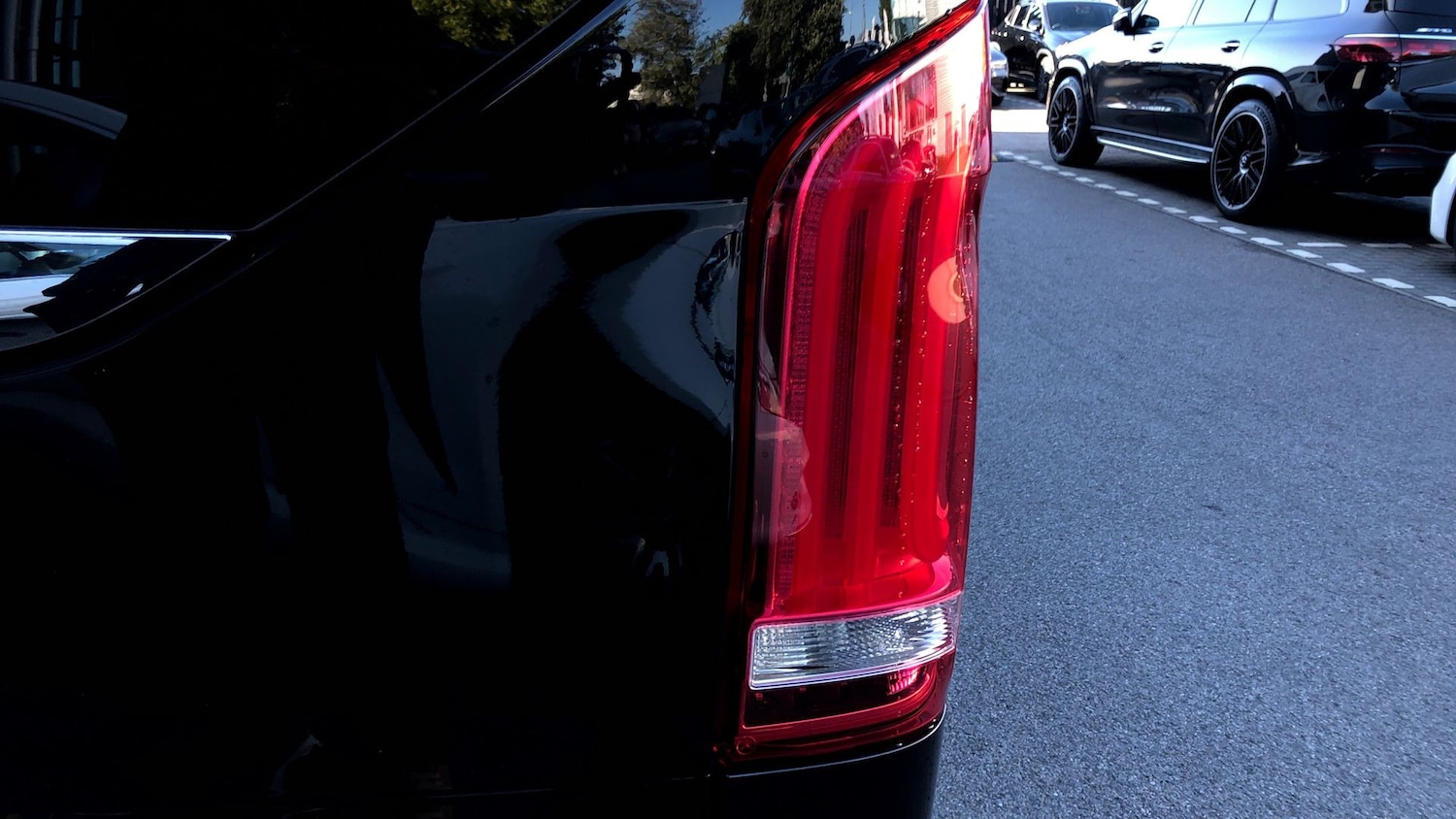 Used Mercedes-Benz V-Class 2019 for sale - 76413738: Photo 33