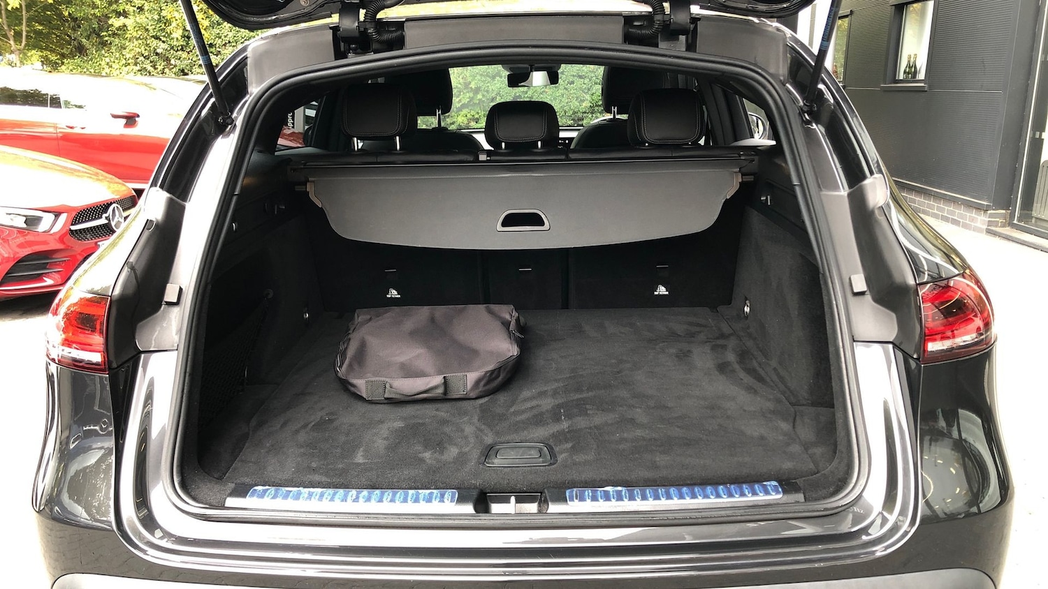 Used Mercedes-Benz EQC 2022 for sale - 76413823: Photo 14