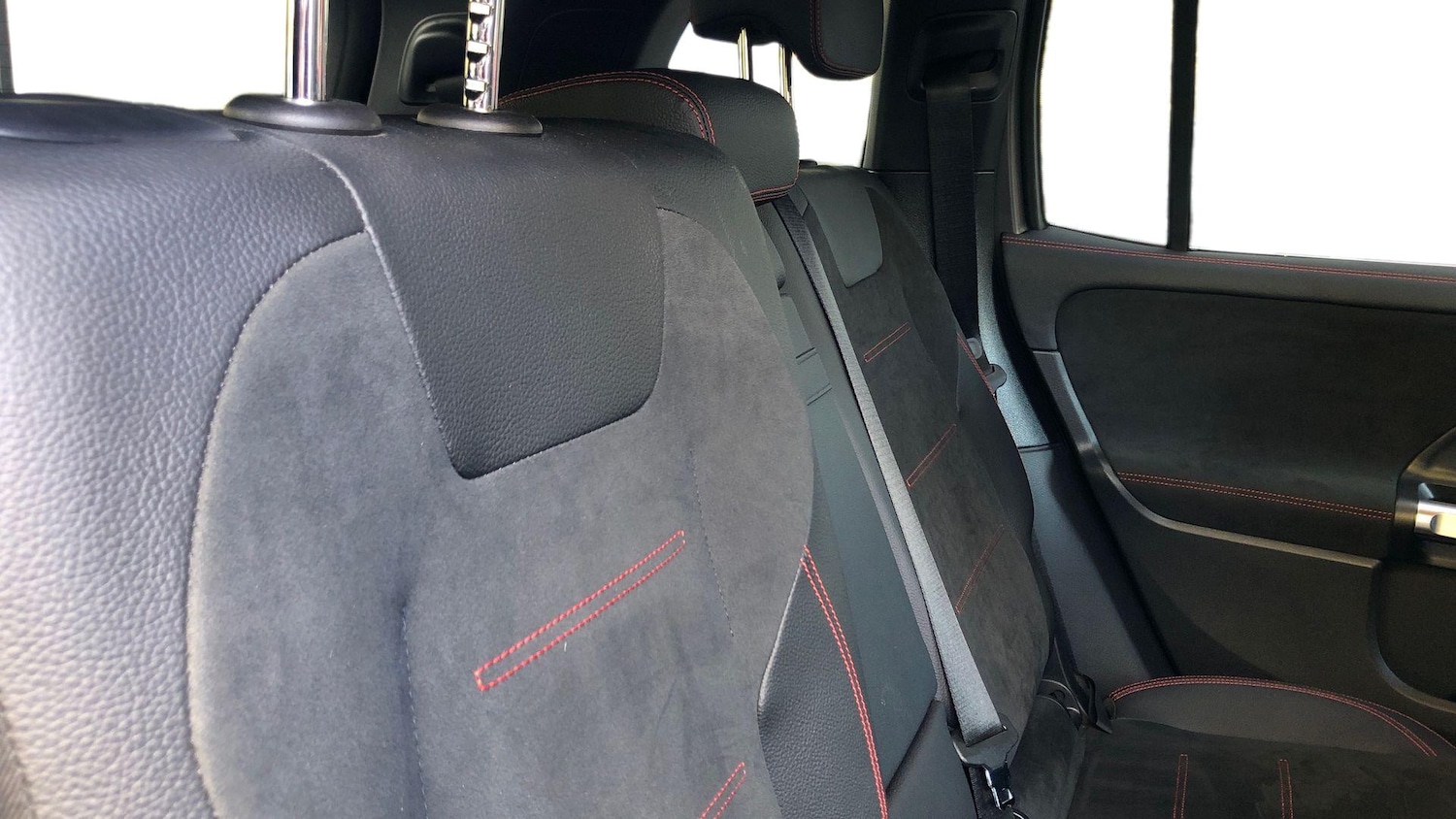 Used Mercedes-Benz GLB 2024 for sale - 76413565: Photo 12