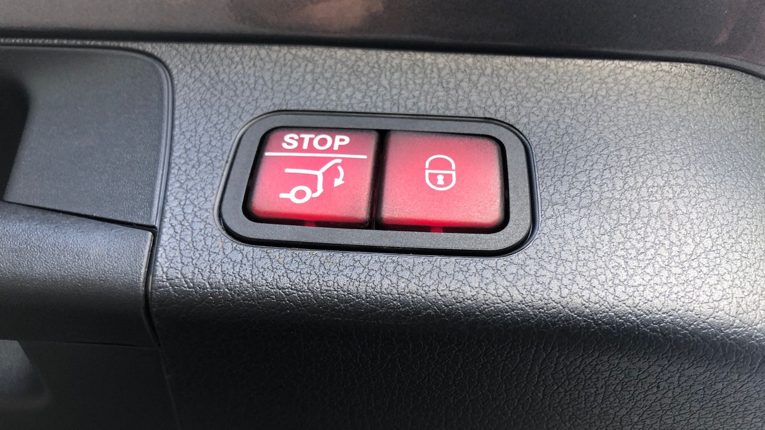 Used Mercedes-Benz GLB 2024 for sale - 76413565: Photo 30