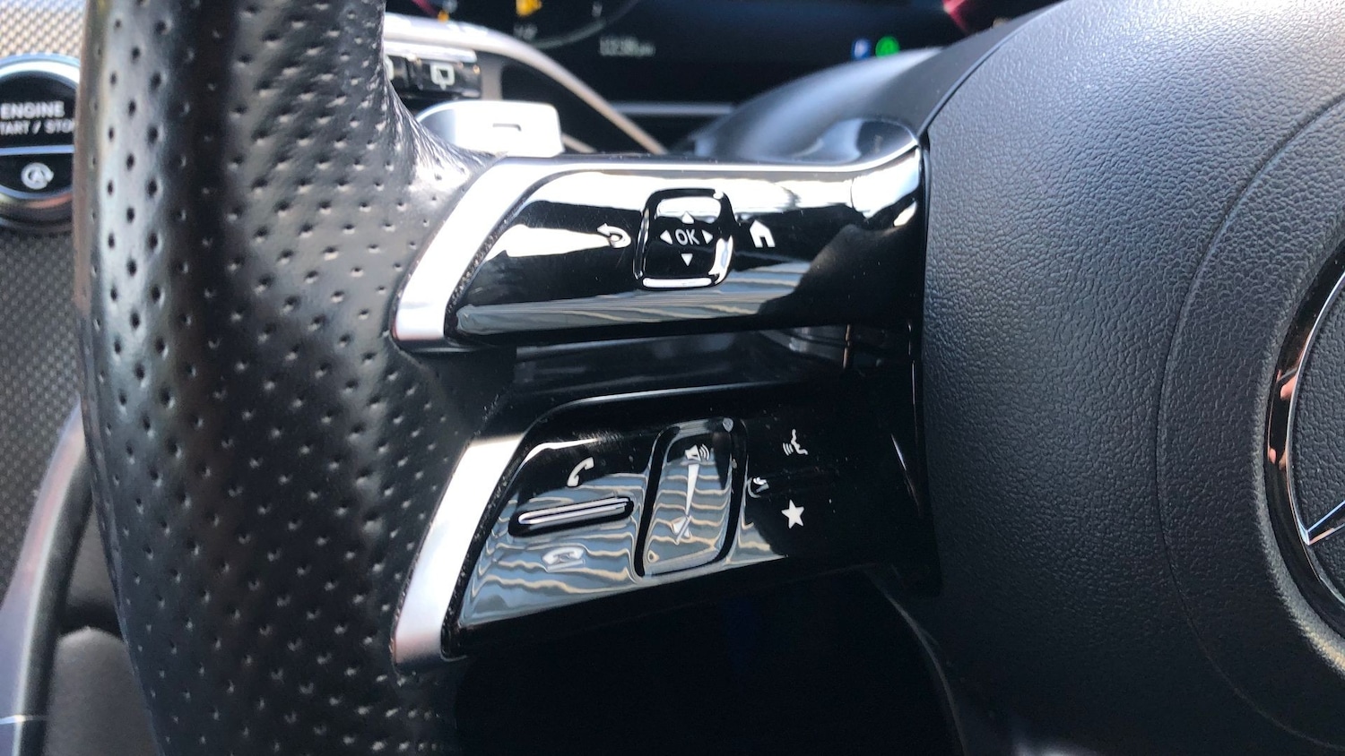 Used Mercedes-Benz GLC 2023 for sale - 76682470: Photo 19