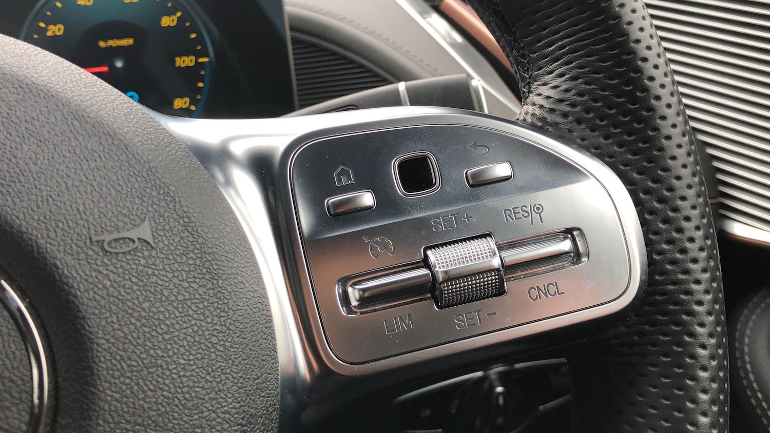 Used Mercedes-Benz EQC 2022 for sale - 77201663: Photo 24