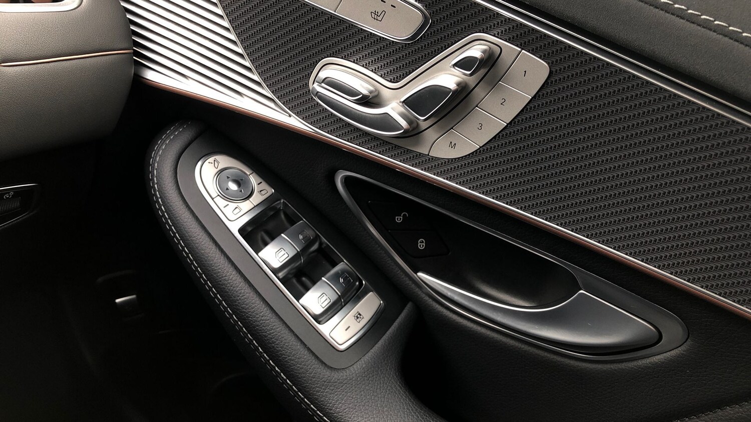 Used Mercedes-Benz EQC 2022 for sale - 77201663: Photo 26