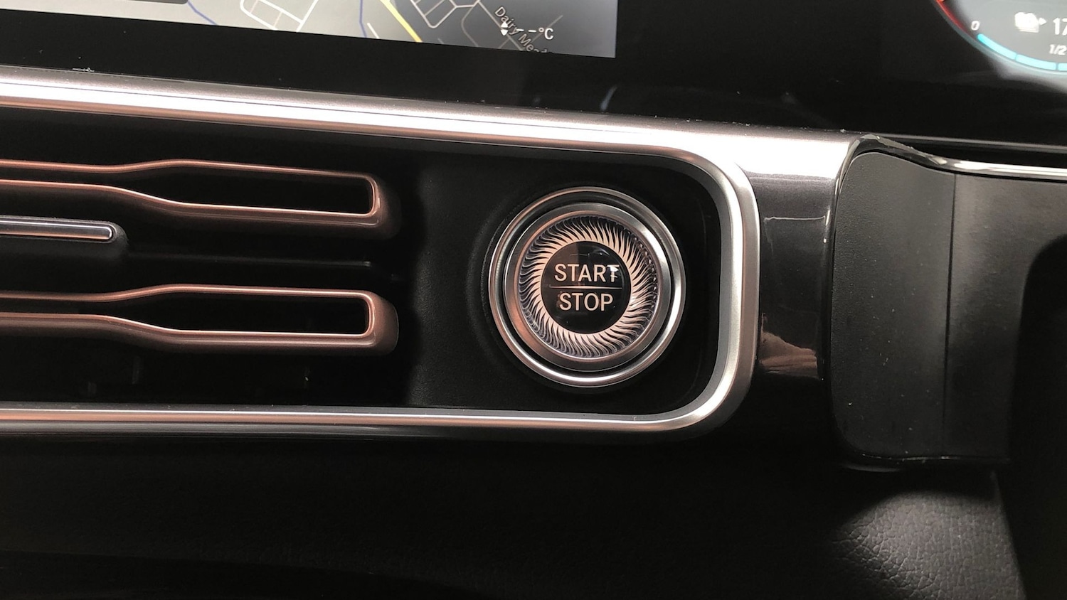 Used Mercedes-Benz EQC 2022 for sale - 77201663: Photo 30