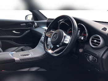 Used Mercedes-Benz GLC 2021 for sale - 77508914: Photo