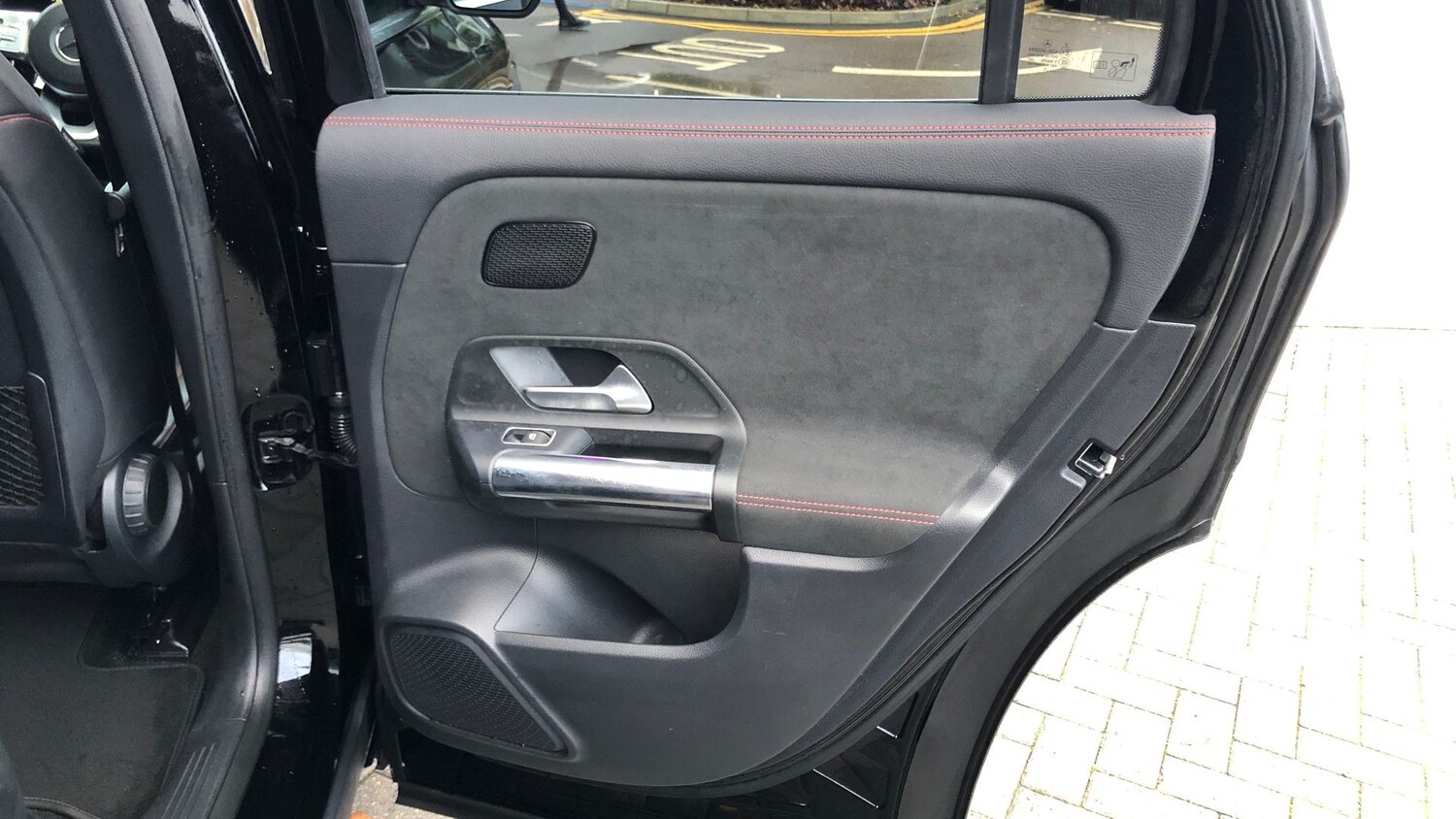 Used Mercedes-Benz EQA 2021 for sale - 76413521: Photo 21