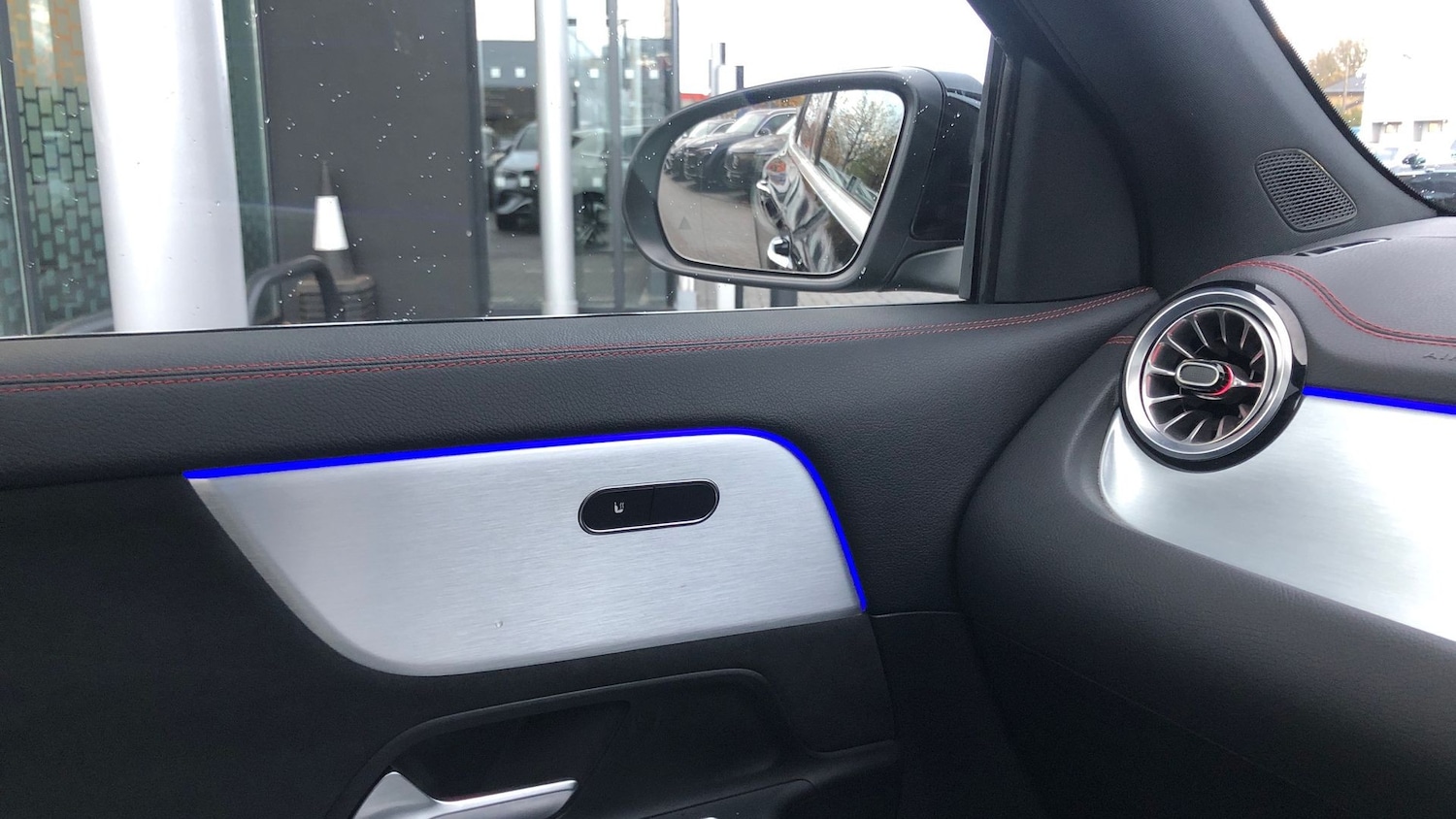 Used Mercedes-Benz EQA 2021 for sale - 76413521: Photo 28