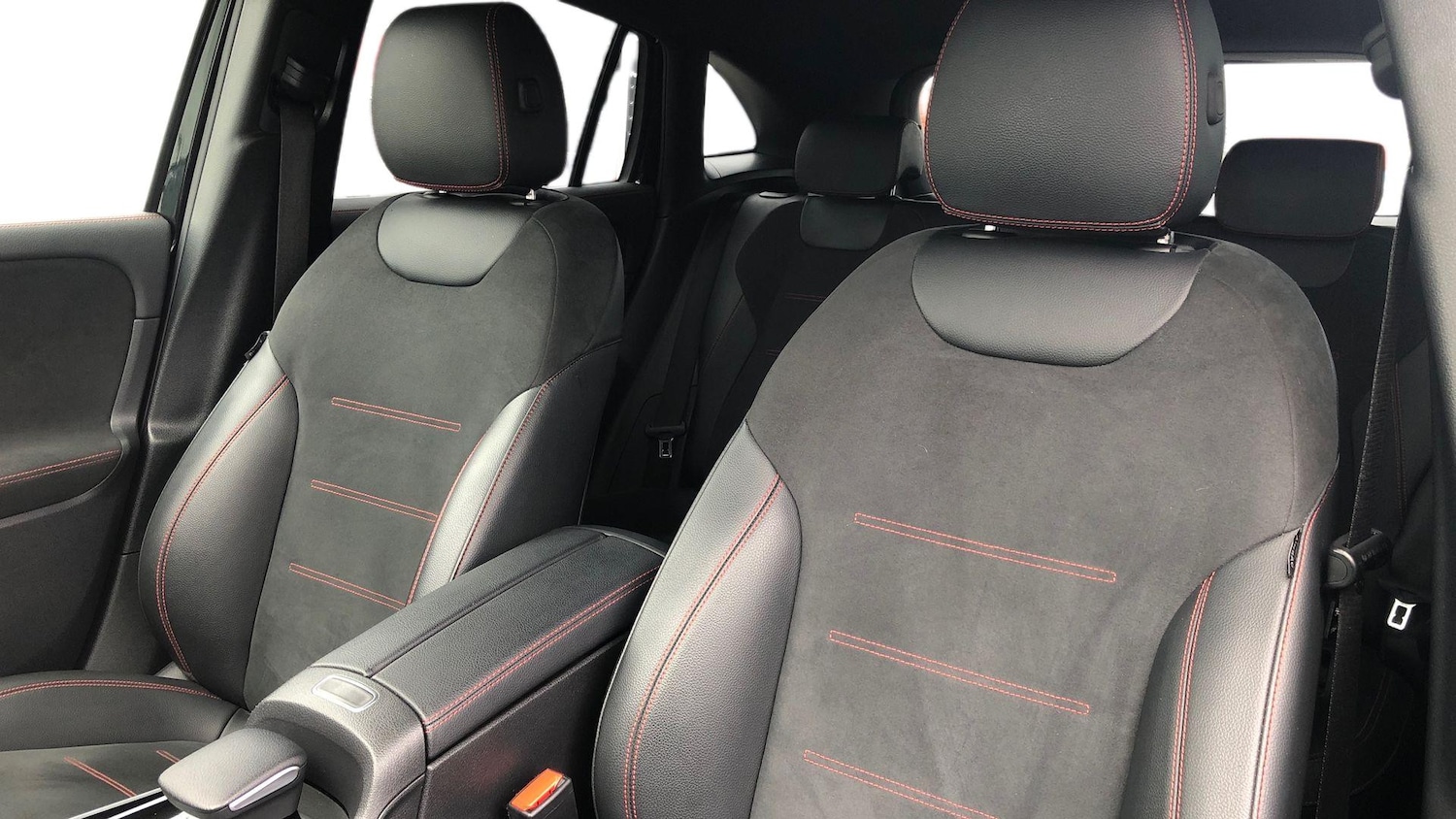 Used Mercedes-Benz GLA 2022 for sale - 77533649: Photo 11