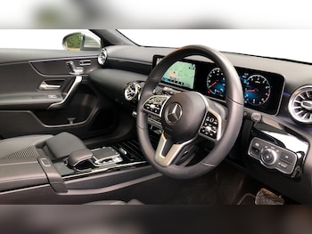 Used Mercedes-Benz A-Class 2019 for sale - 76413796: Photo