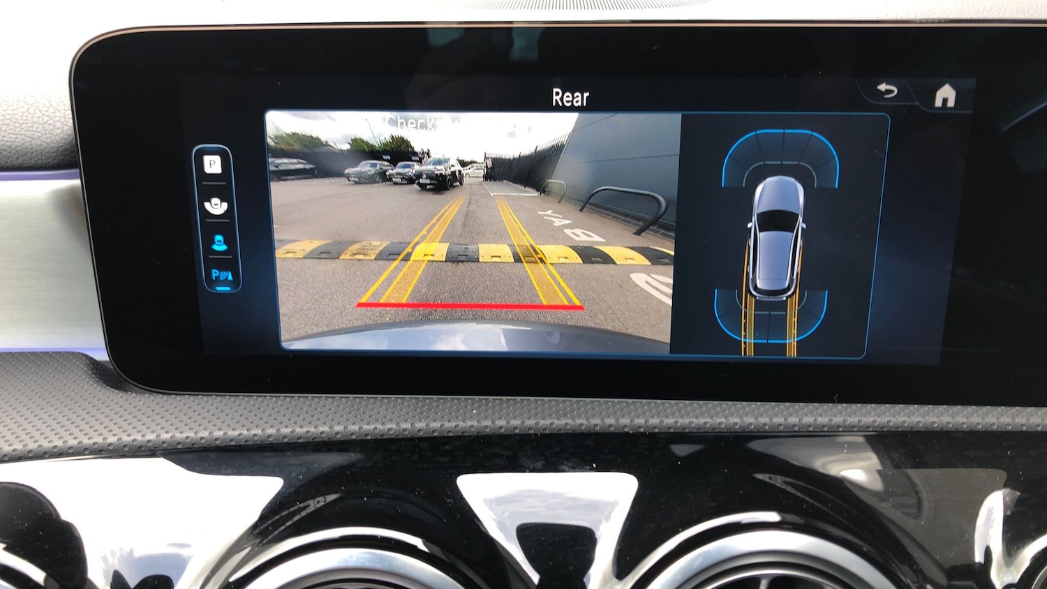 Used Mercedes-Benz A-Class 2024 for sale - 76413820: Photo 34