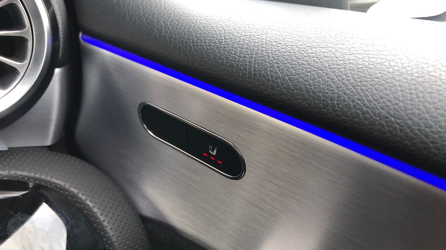 Used Mercedes-Benz A-Class 2020 for sale - 76726154: Photo 32