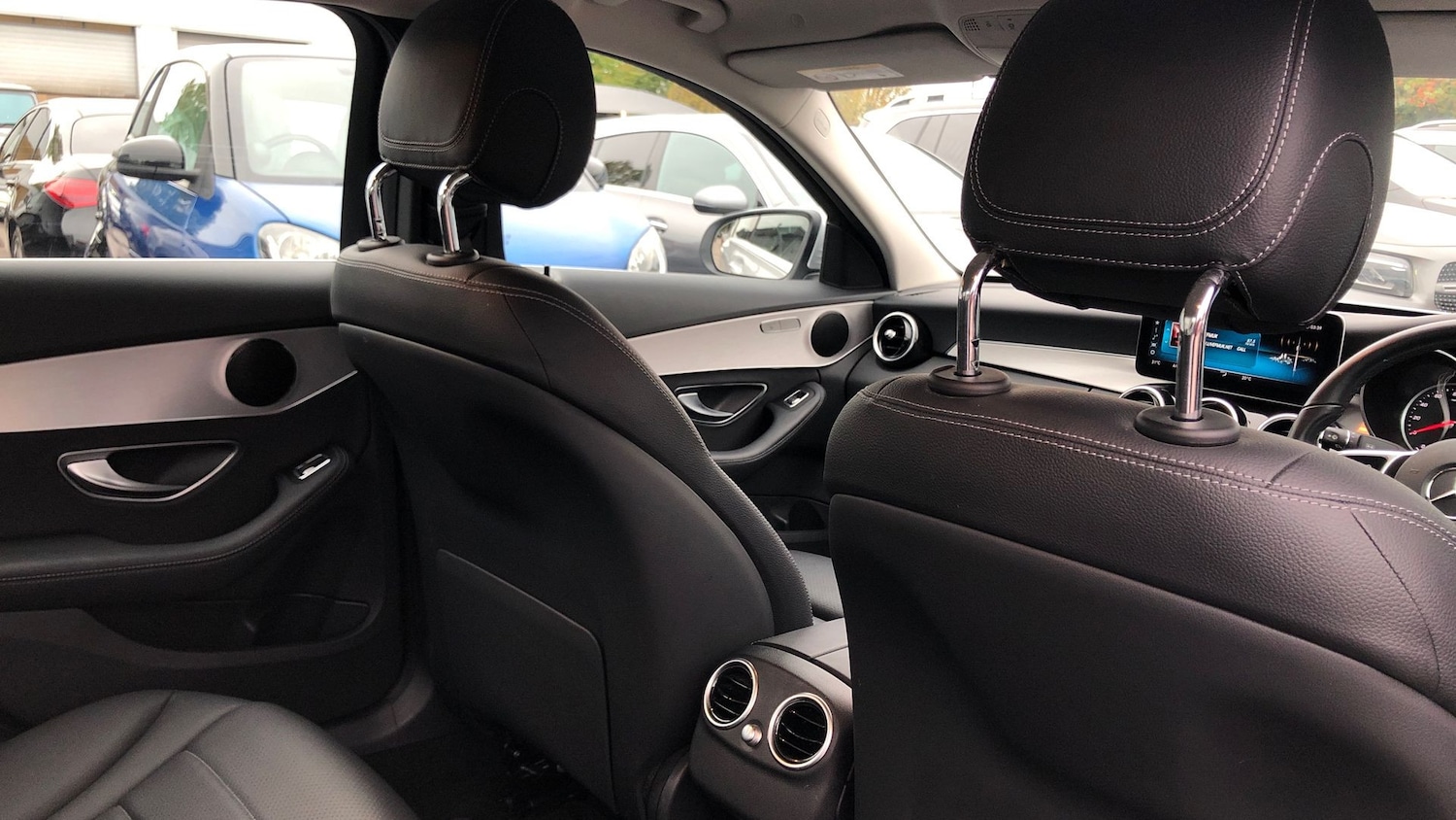 Used Mercedes-Benz C Class 2019 for sale - 76413825: Photo 22