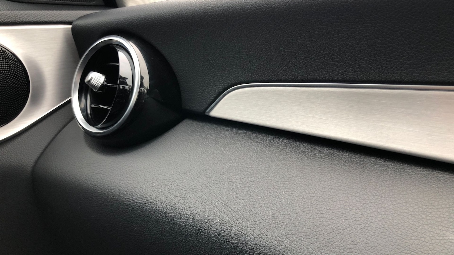 Used Mercedes-Benz C Class 2019 for sale - 76413825: Photo 28