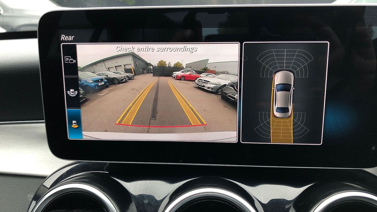 Used Mercedes-Benz C Class 2019 for sale - 76413825: Photo 32