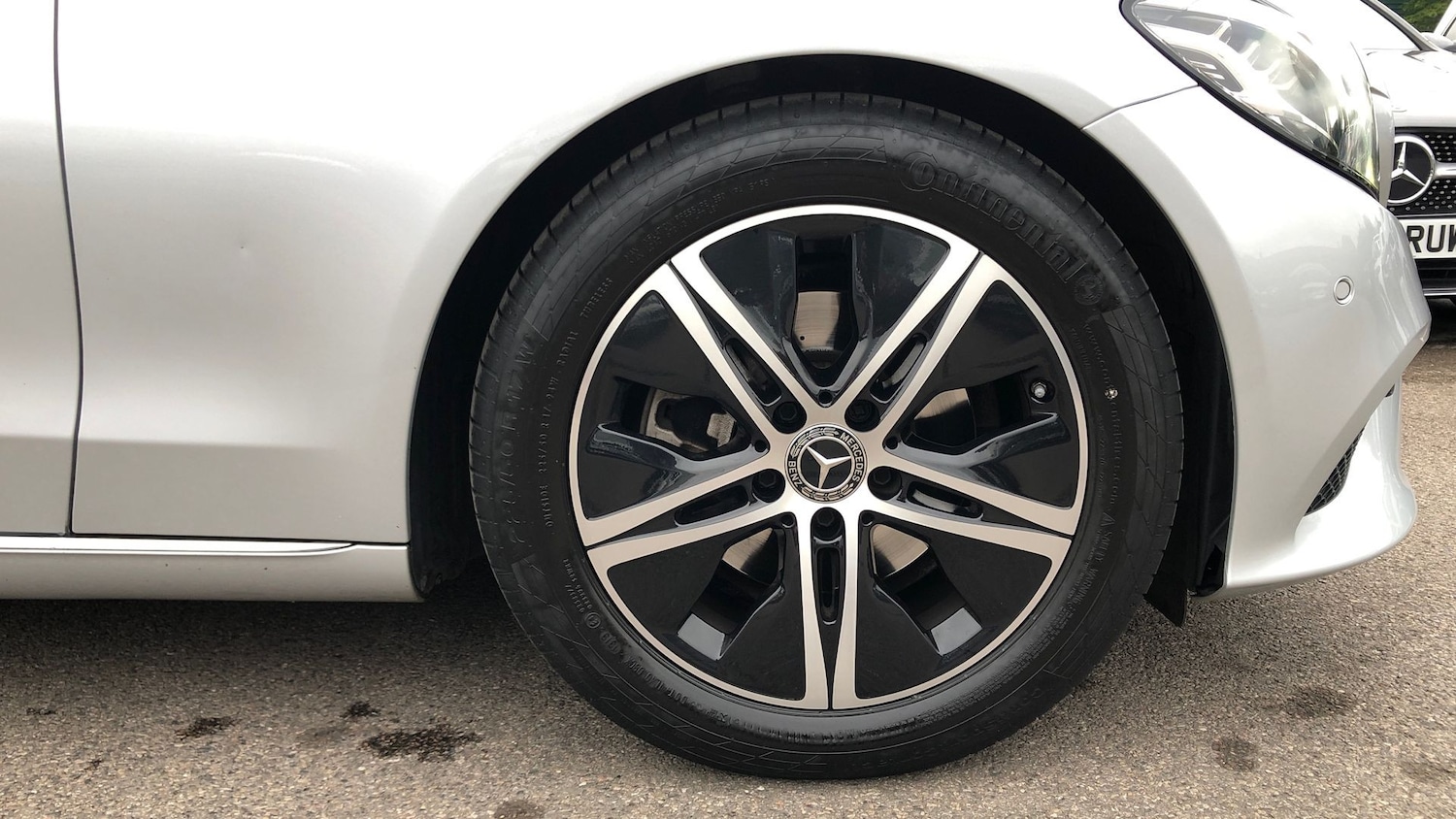 Used Mercedes-Benz C Class 2019 for sale - 76413825: Photo 5