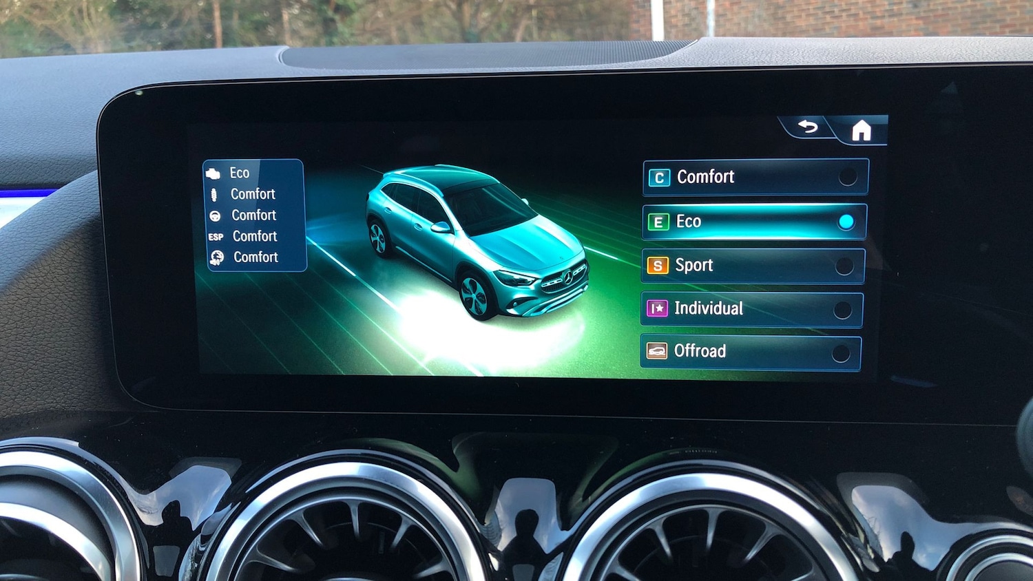 Used Mercedes-Benz GLA 2025 for sale - 77582412: Photo 27