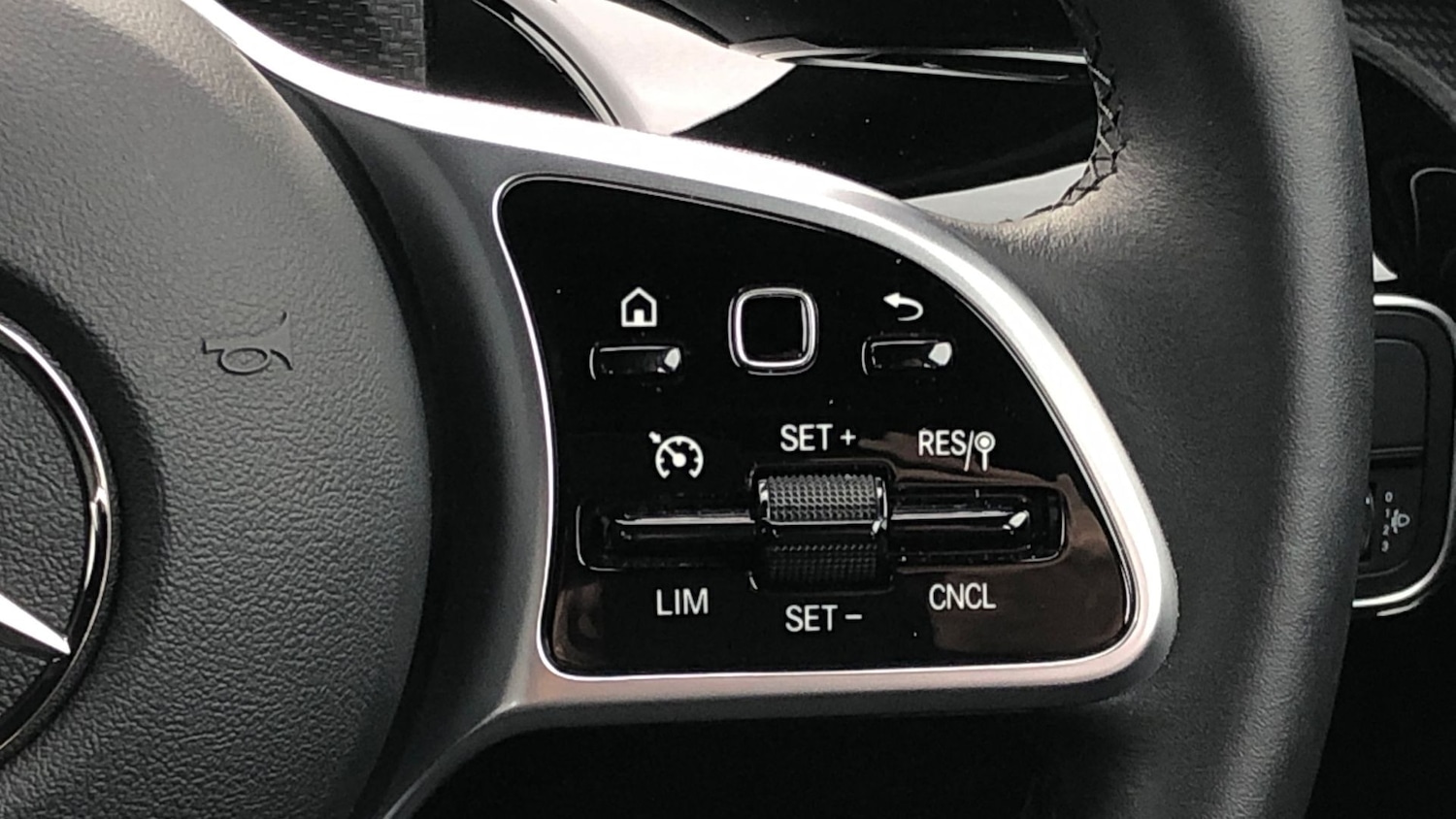 Used Mercedes-Benz A-Class 2022 for sale - 76453408: Photo 25