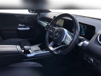 Used Mercedes-Benz GLB 2022 for sale - 77610672: Photo