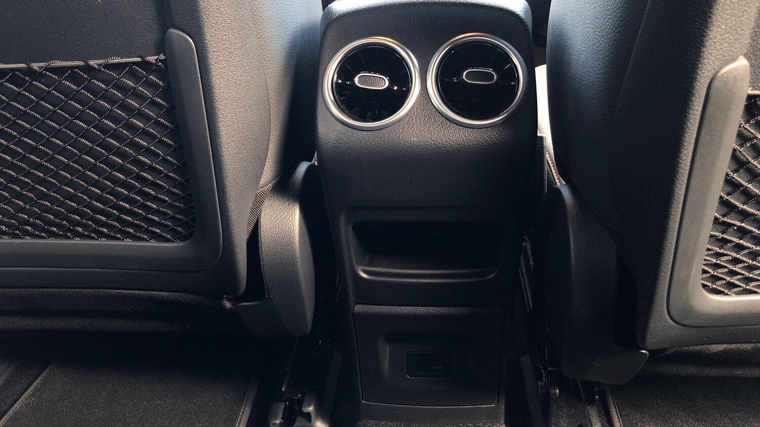 Used Mercedes-Benz EQA 2021 for sale - 76863117: Photo 28