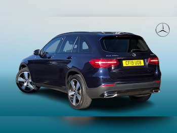 Used Mercedes-Benz GLC 2019 for sale - 77682179: Photo