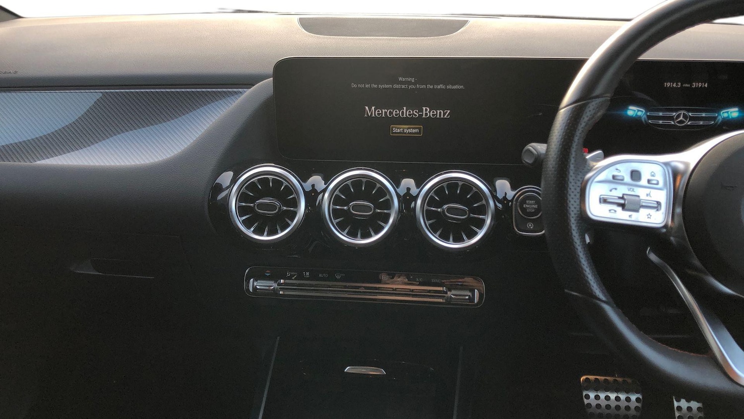 Used Mercedes-Benz GLA 2023 for sale - 77404707: Photo 10