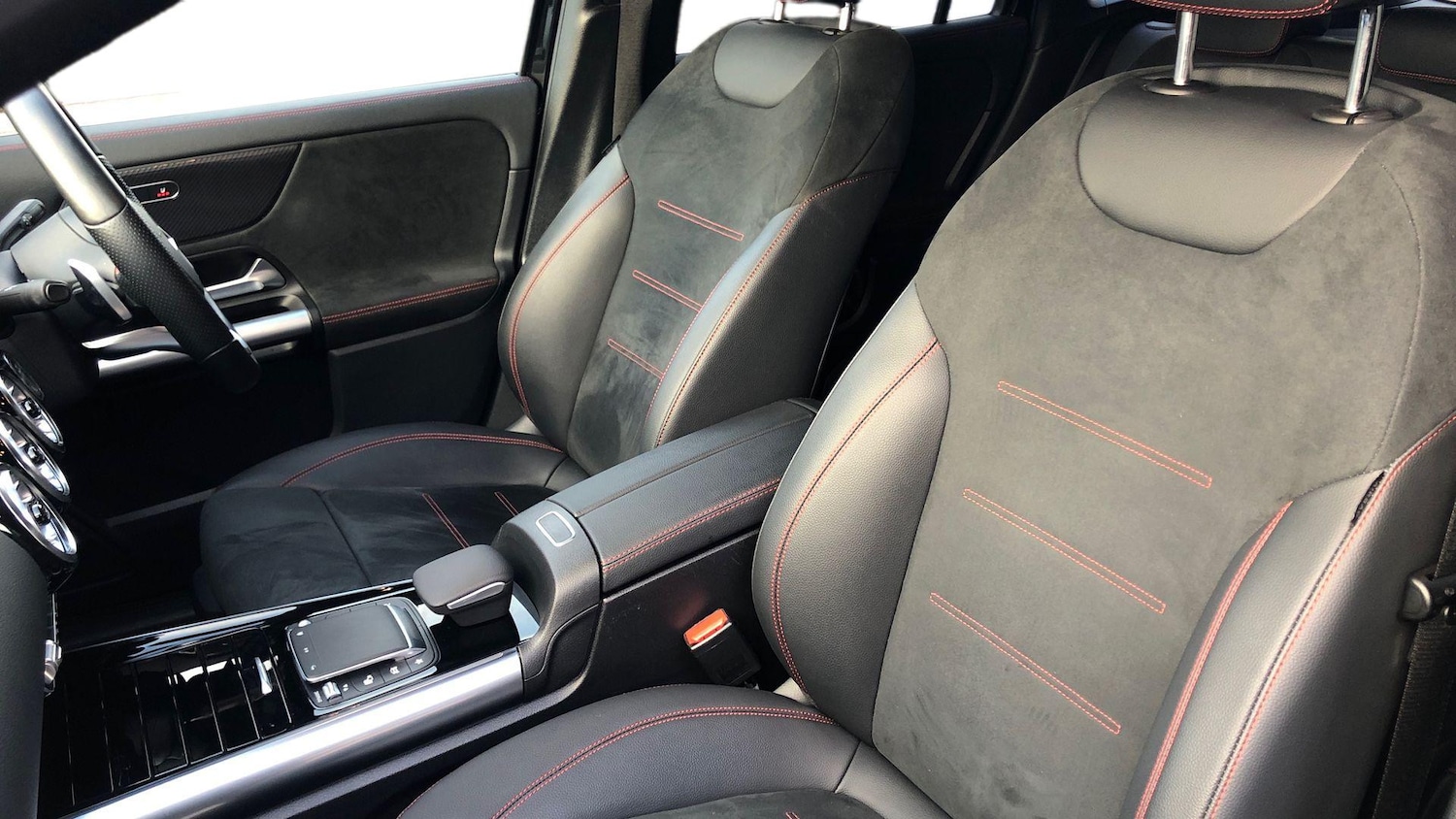 Used Mercedes-Benz GLA 2023 for sale - 77404707: Photo 11