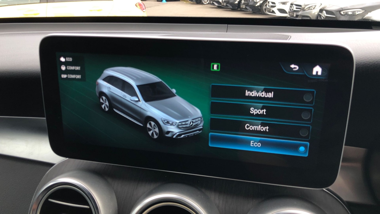 Used Mercedes-Benz GLC 2020 for sale - 76685582: Photo 33