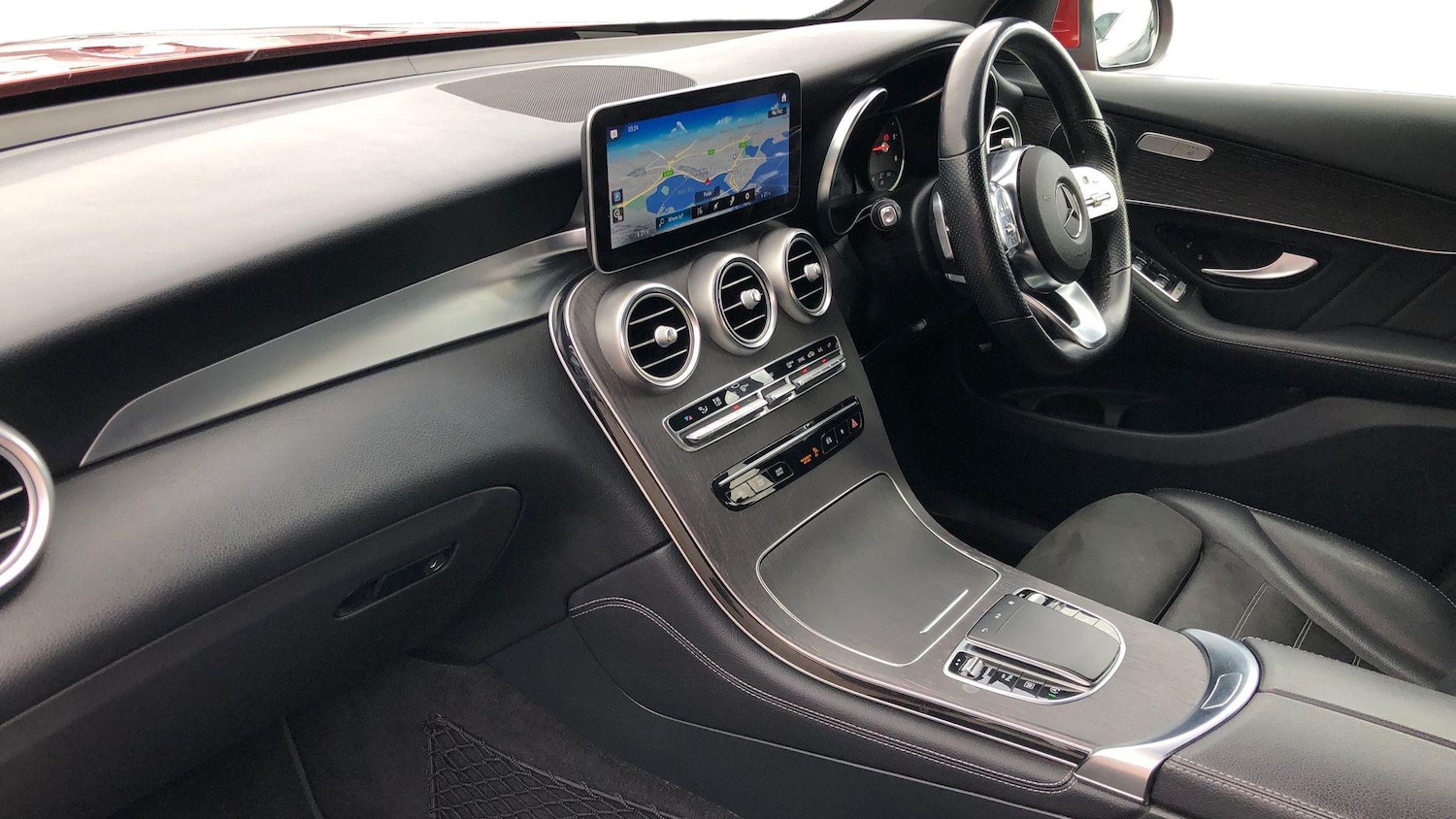 Used Mercedes-Benz GLC 2020 for sale - 76685582: Photo 8