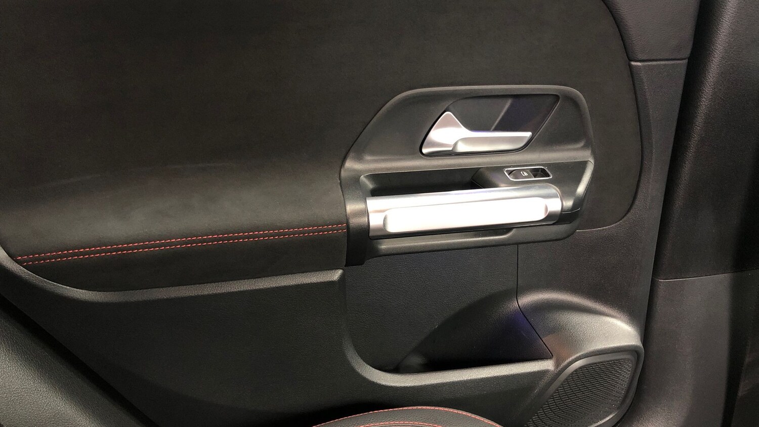 Used Mercedes-Benz GLB 2024 for sale - 76413711: Photo 23