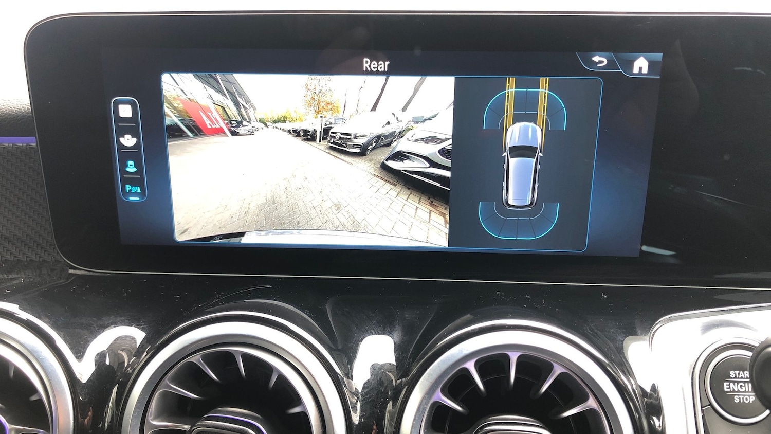 Used Mercedes-Benz GLB 2024 for sale - 76413711: Photo 35