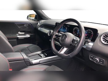 Used Mercedes-Benz GLB 2024 for sale - 76413711: Photo