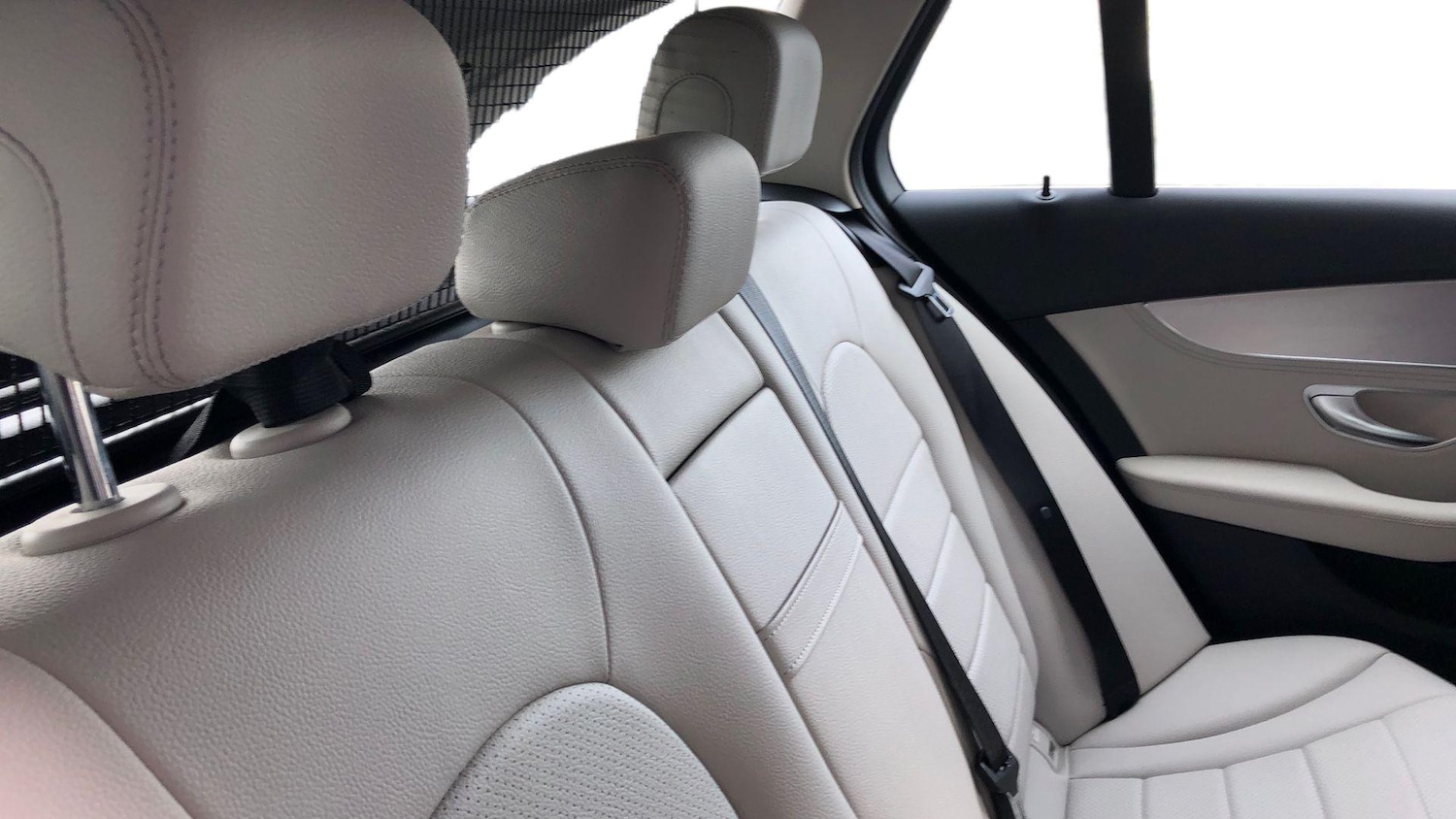 Used Mercedes-Benz C Class 2015 for sale - 77608125: Photo 12