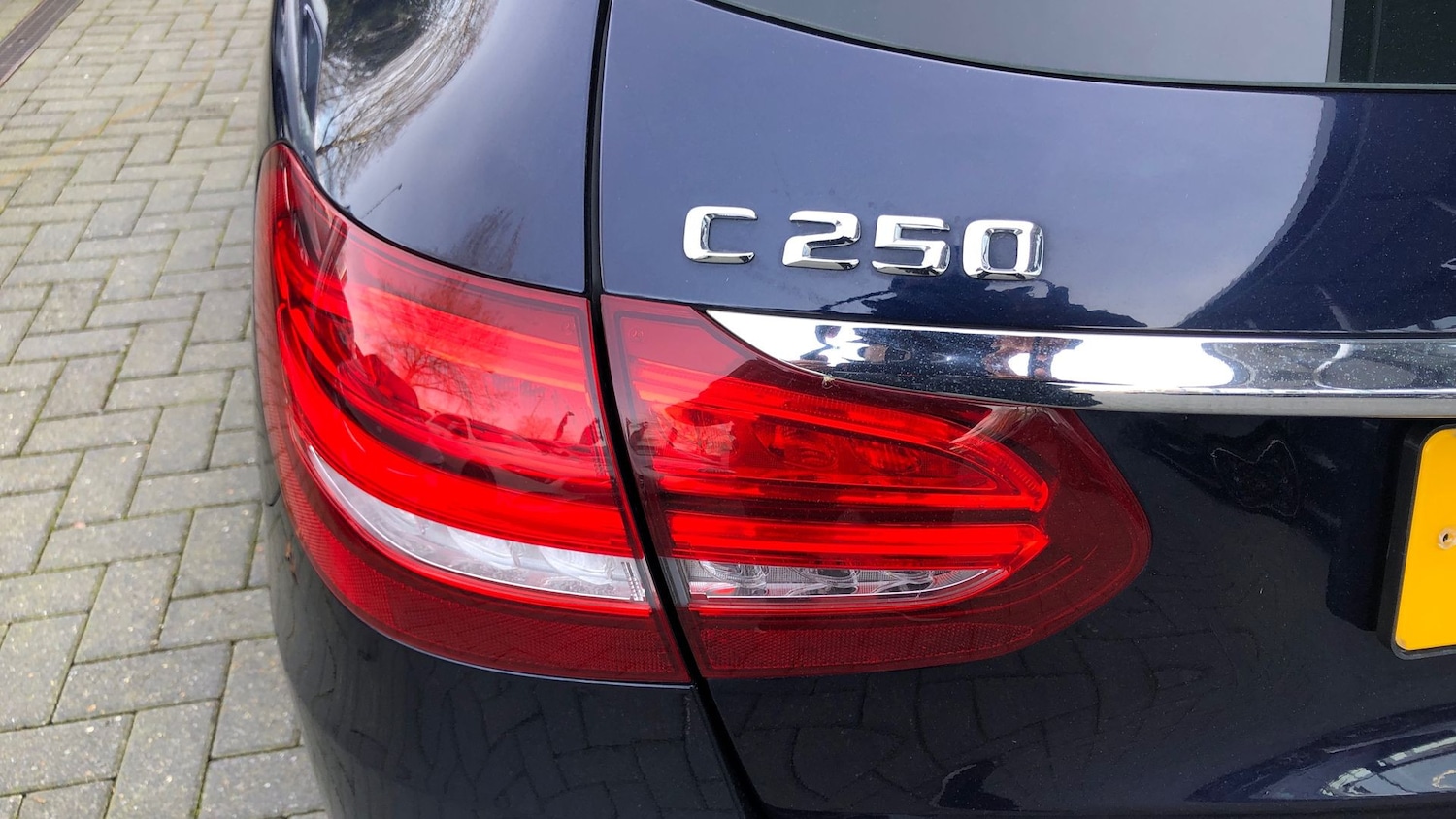 Used Mercedes-Benz C Class 2015 for sale - 77608125: Photo 17