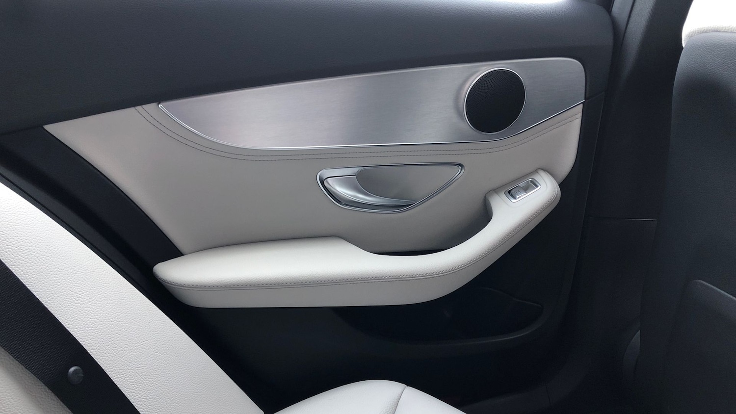 Used Mercedes-Benz C Class 2015 for sale - 77608125: Photo 21