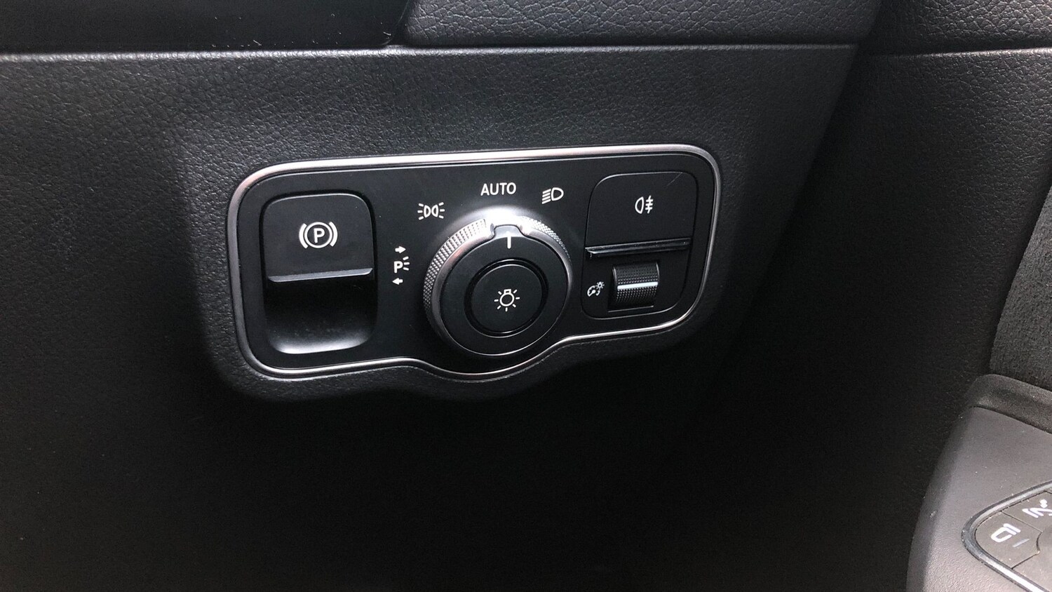 Used Mercedes-Benz EQA 2021 for sale - 76958623: Photo 23