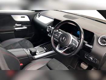 Used Mercedes-Benz EQA 2021 for sale - 76958623: Photo