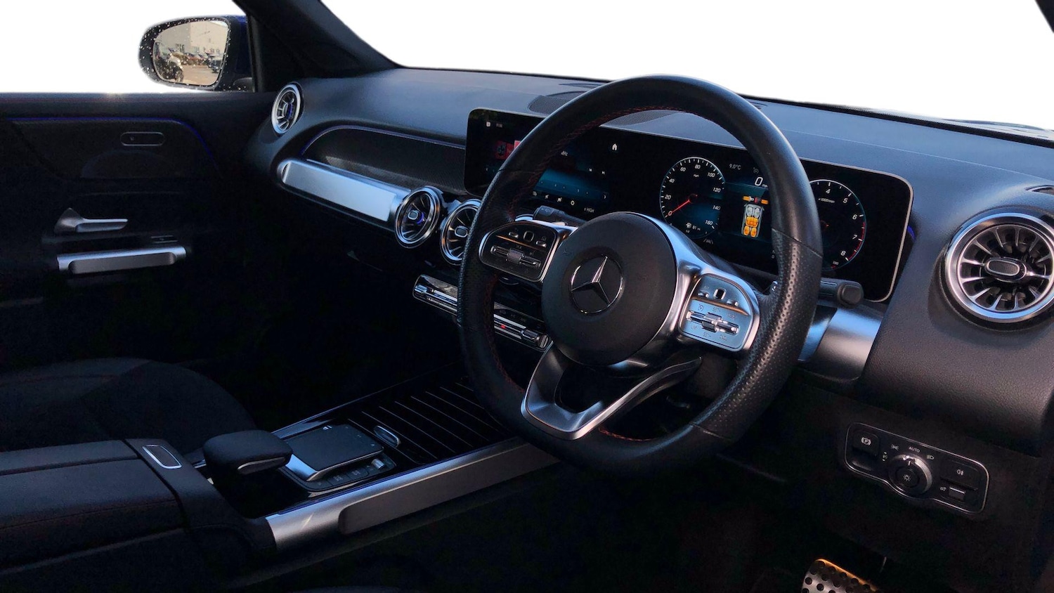 Used Mercedes-Benz GLB 2023 for sale - 77223117: Photo 3