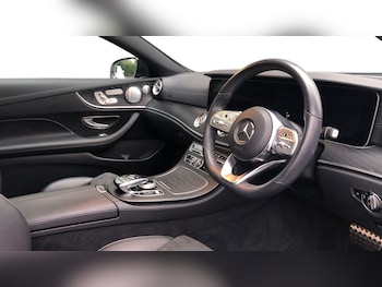 Used Mercedes-Benz E Class 2018 for sale - 76656511: Photo
