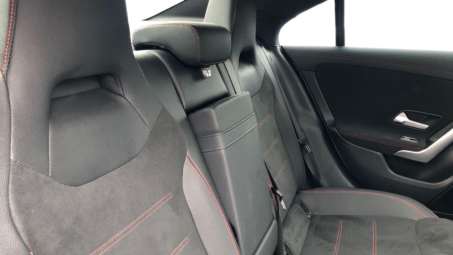 Used Mercedes-Benz CLA 2024 for sale - 76413817: Photo 12