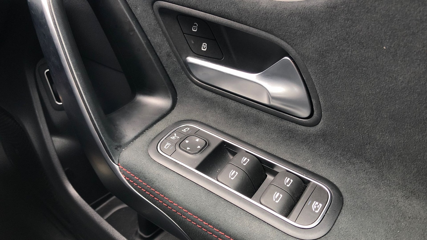 Used Mercedes-Benz CLA 2024 for sale - 76413817: Photo 34