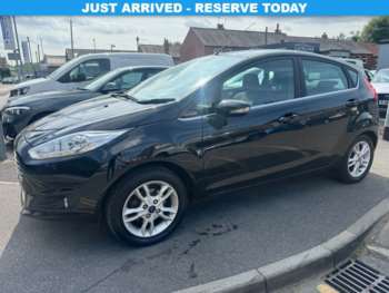2015 (15) - 1.25 Zetec Hatchback 5dr Petrol Manual Euro 6 (82 ps)