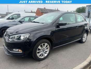 Used Volkswagen Polo 2014 for sale - 74903959: Photo
