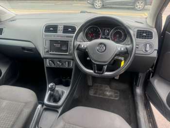 Used Volkswagen Polo 2014 for sale - 74903959: Photo