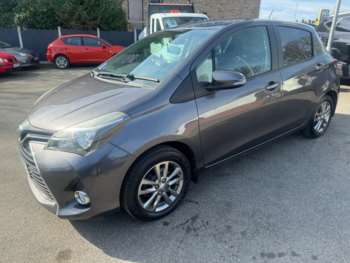 Used Toyota Yaris 2015 for sale - 74746341: Photo