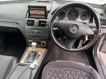 Used Mercedes-Benz C-Class 2010 for sale - 75062458: Photo