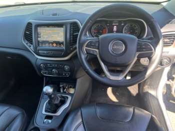 Used Jeep Cherokee 2015 for sale - 74985293: Photo