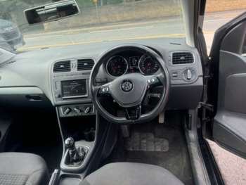 Used Volkswagen Polo 2014 for sale - 75122662: Photo