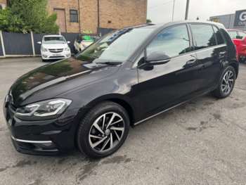 Used Volkswagen Golf 2019 for sale - 74494100: Photo